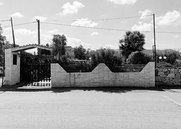 Georgia Seaside Feriehus Hersonissos (Crete)