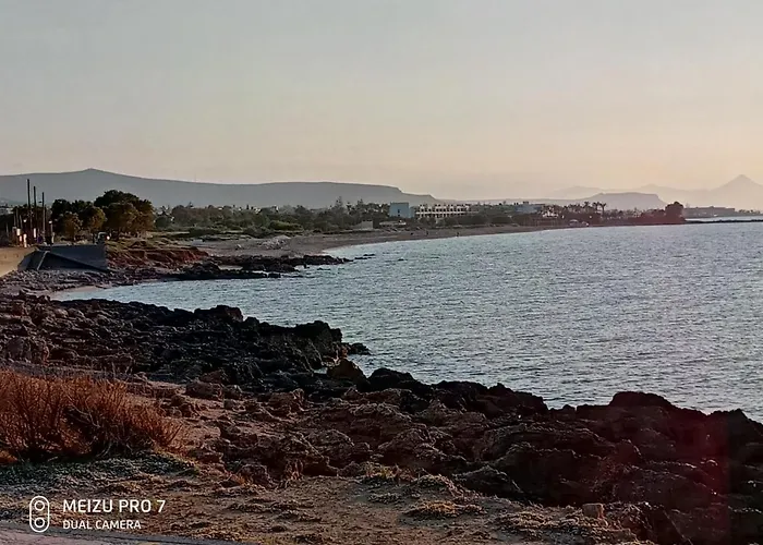 Georgia Seaside Case de vacanță Hersonissos (Crete)